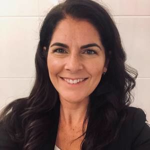 Meet your Posher, Caroline